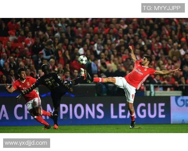 尤文图斯狂胜本菲卡6比2足总杯赛场精彩瞬间回顾