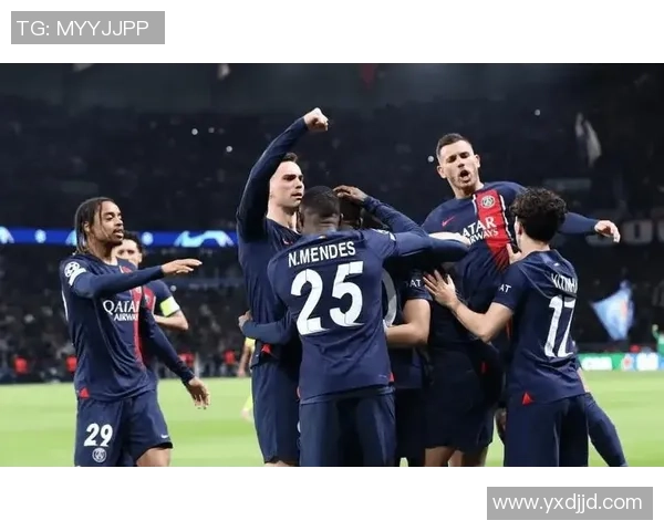 欧冠激战：里昂凭借帽子戏法力克热刺全场沸腾十大精彩进球回顾