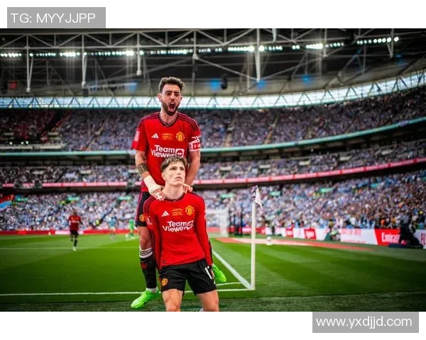 世界杯决赛切尔西与曼城激战成和点球大战引发全场热烈反响