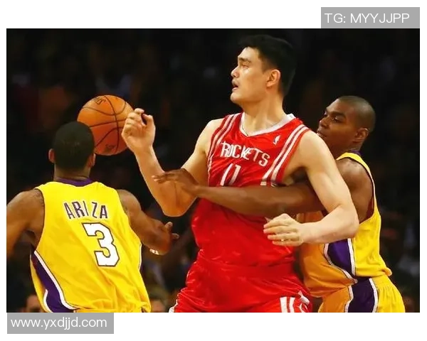 姚明精彩瞬间集锦展现中国篮球巨星的风采与魅力 姚明精彩瞬间集锦展现中国篮球巨星的风采与魅力