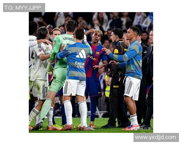 巴萨与里昂友谊赛激战四三红牌事件引发全场热议与点评 巴萨与里昂友谊赛激战四三红牌事件引发全场热议与点评