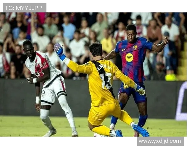 欧冠激战巴萨小胜热刺乌龙球引发全场争议判罚热议 欧冠激战巴萨小胜热刺乌龙球引发全场争议判罚热议