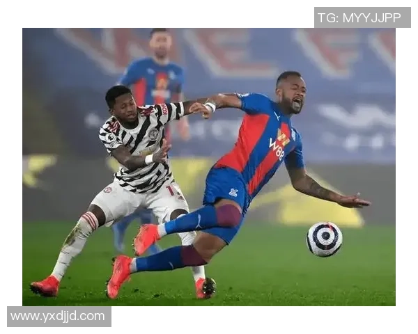 英超激战：里昂狂胜曼联五球惨败引发全场震动