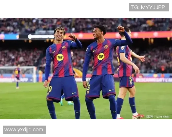 英超经典对决巴萨与曼城战成平局神奇扑救成焦点引发全场热议